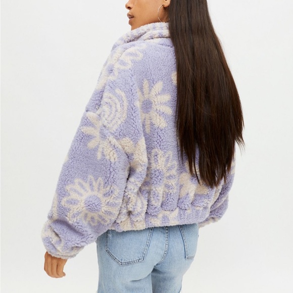 Urban outfitters teddy jacket - Picture 2 of 7